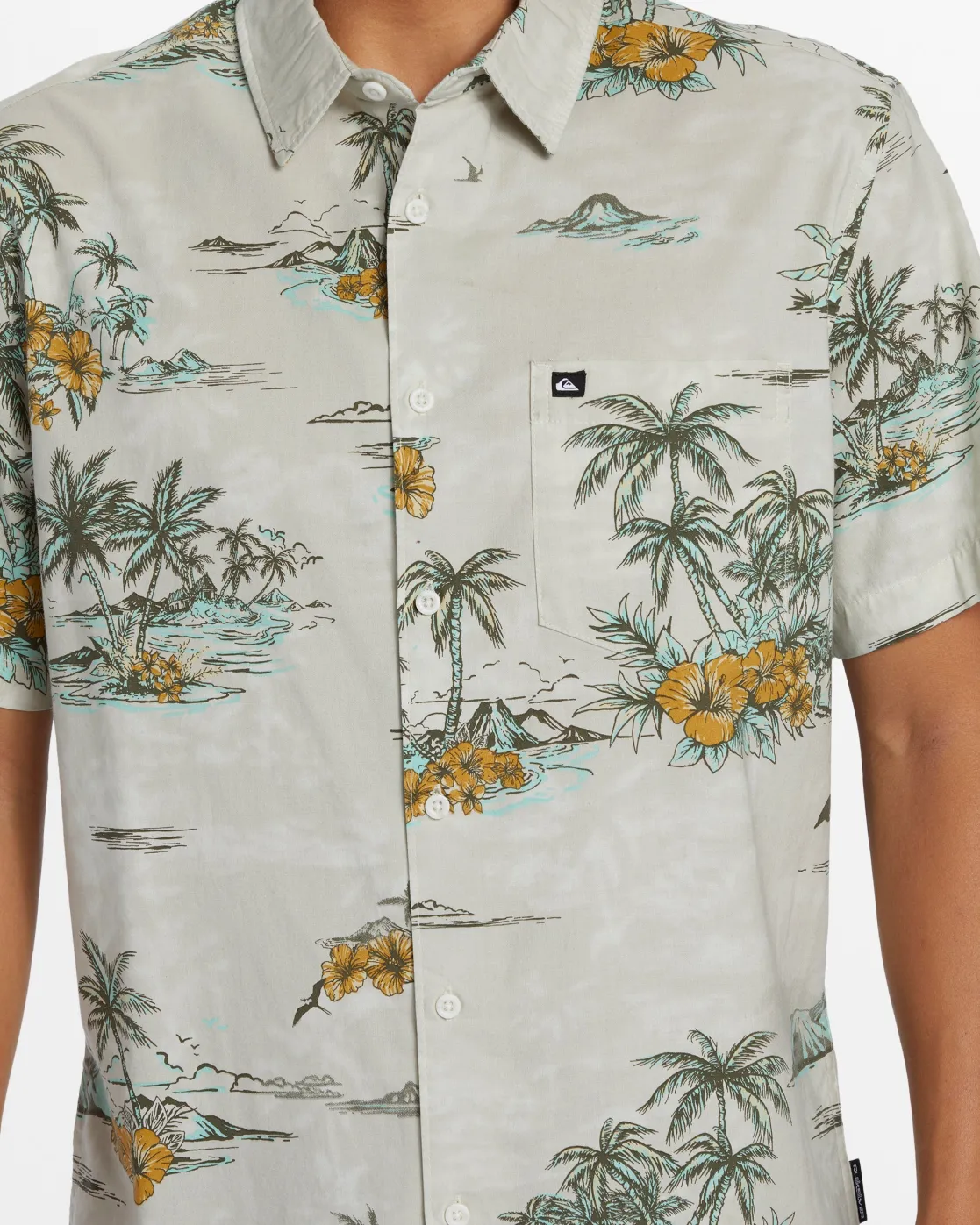 Quiksilver Shirts & Polos>Apero Classic Short Sleeve Shirt - SILVERBIRCHAPEROCLASSS