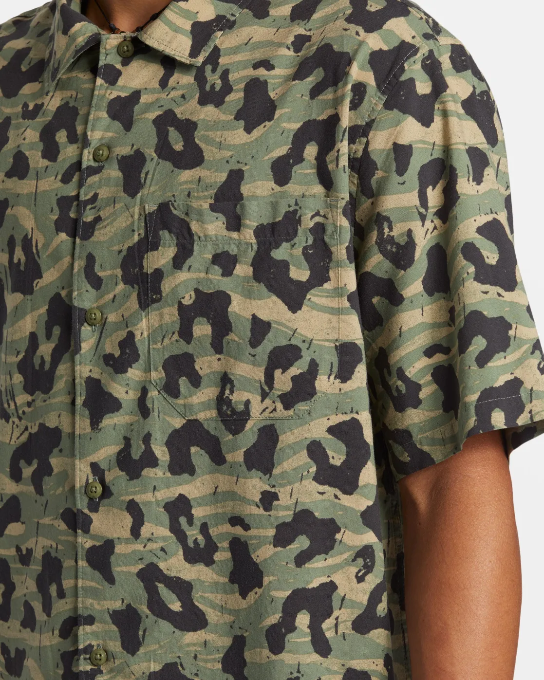 Quiksilver Shirts & Polos>Beach Club Casual Short Sleeve Shirt SEASPRAYBEACHCLUBCASUALSS