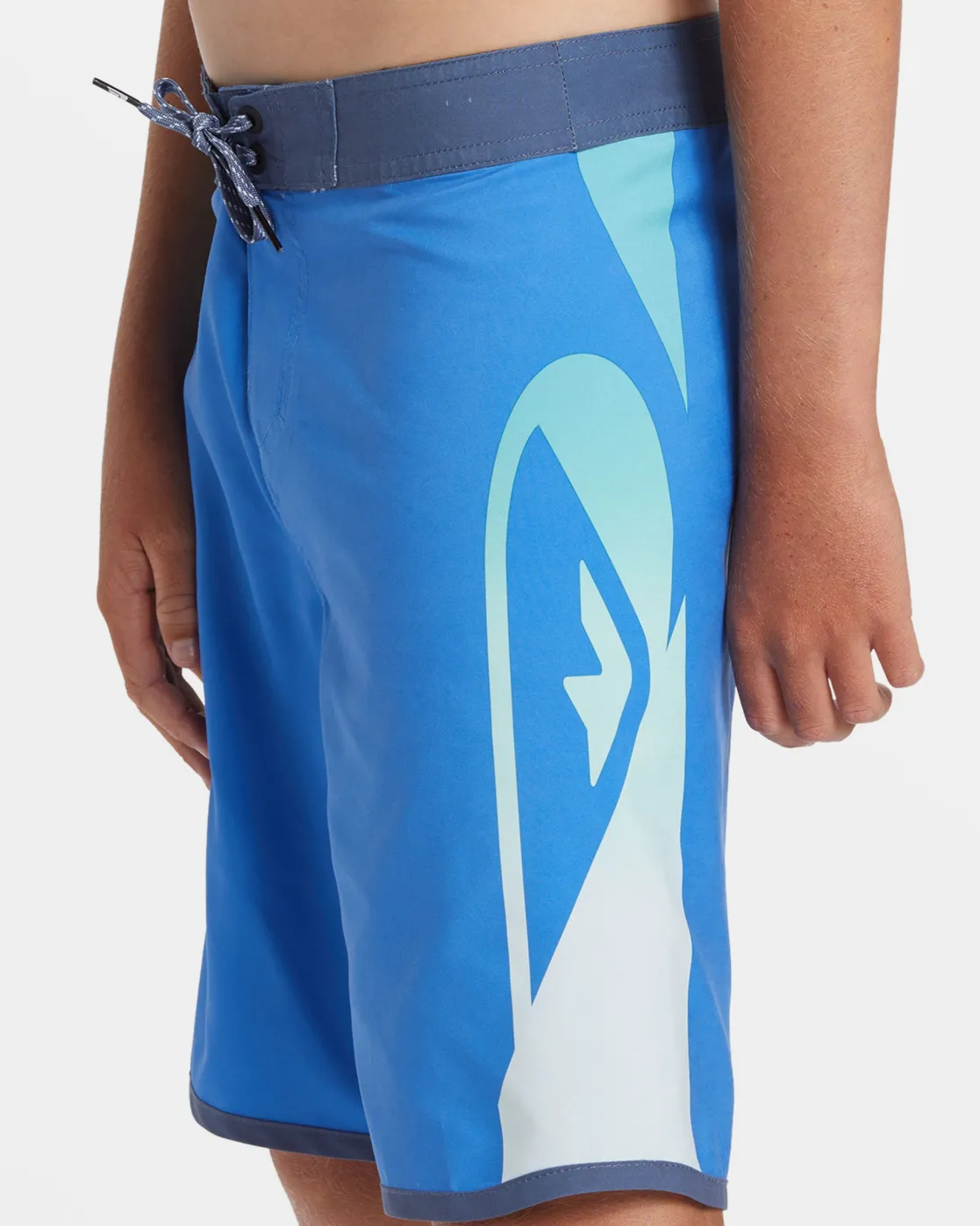Quiksilver Boardshorts>Boys 8-16 Everyday Holmes 17" Boardshorts NEBULASBLUE