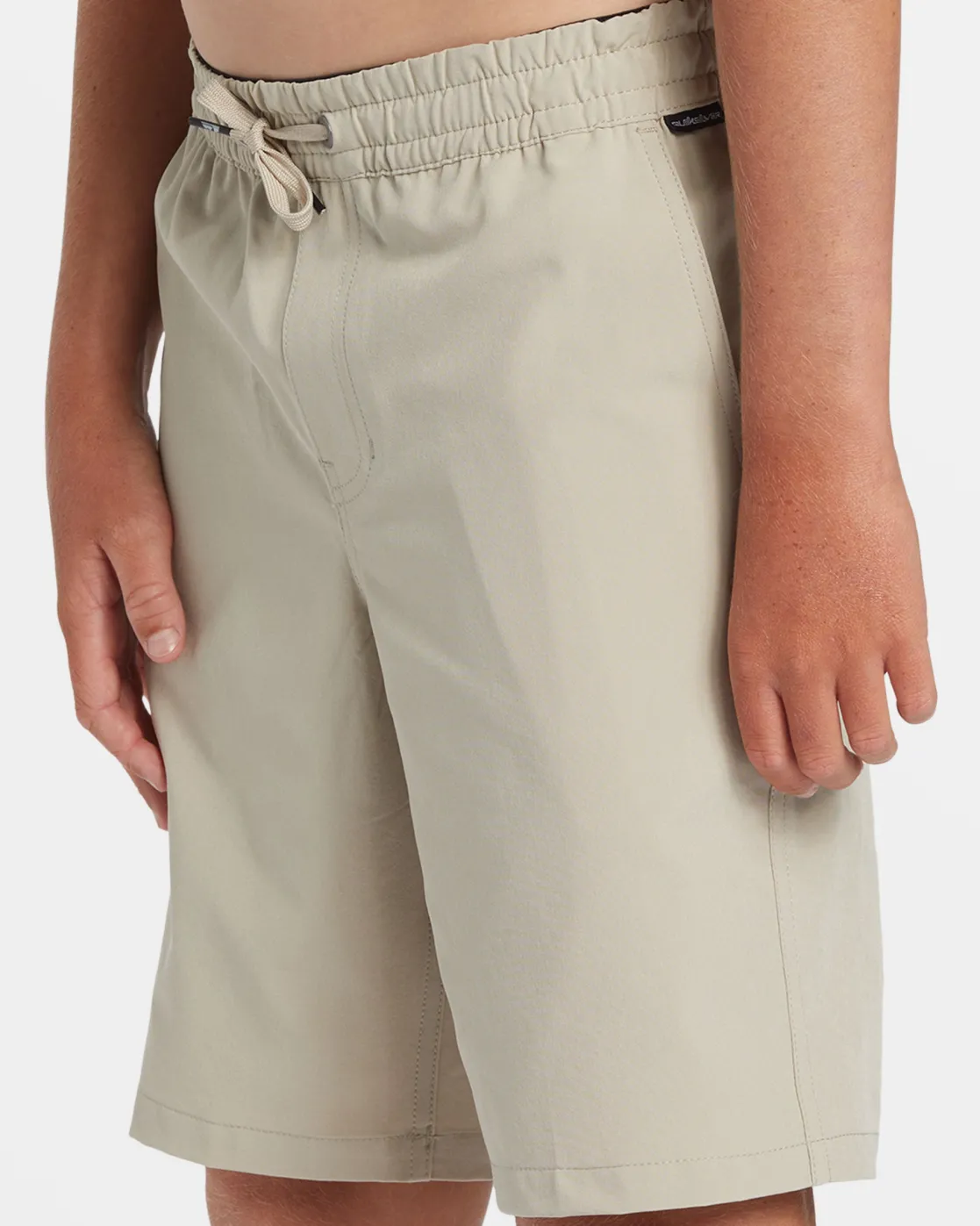 Quiksilver Shorts & Amphibians | Boys Gifts>Boys 8-16 Taxer Amphibian 17" Hybrid Shorts PLAZATAUPE