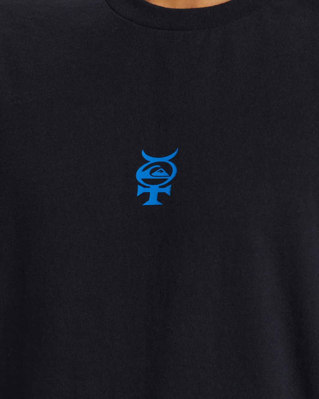 Quiksilver Tees>Eclipse Long Sleeve T-Shirt BLACK