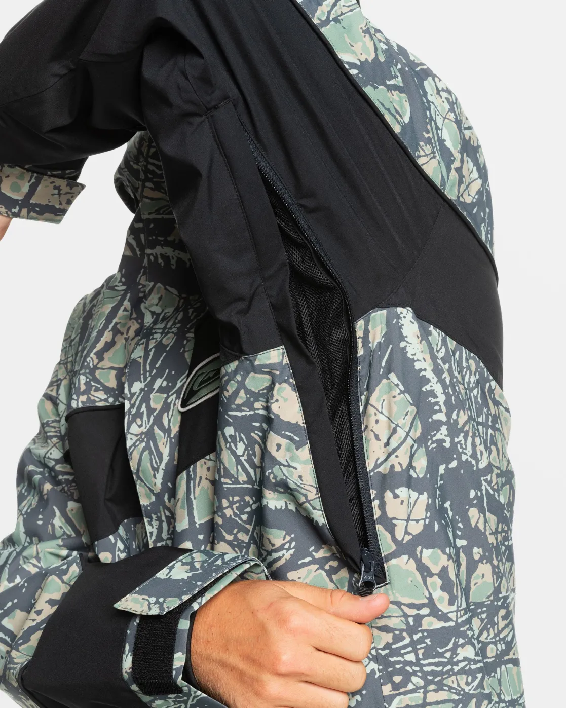 Quiksilver Snow Jackets>High Altitude 20K Snow Jacket WOODLANDABSTRACTSEASPRAY