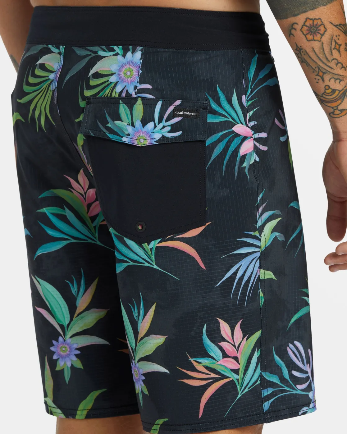 Quiksilver Boardshorts | Boardshorts>Highline Straight Leg 19" Boardshorts TARMAC