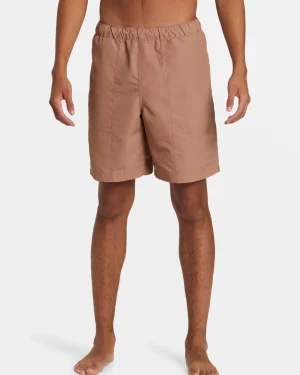 Quiksilver Shorts & Amphibians>Made Better Amphibian 18.5" Hybrid Shorts RAWHIDE