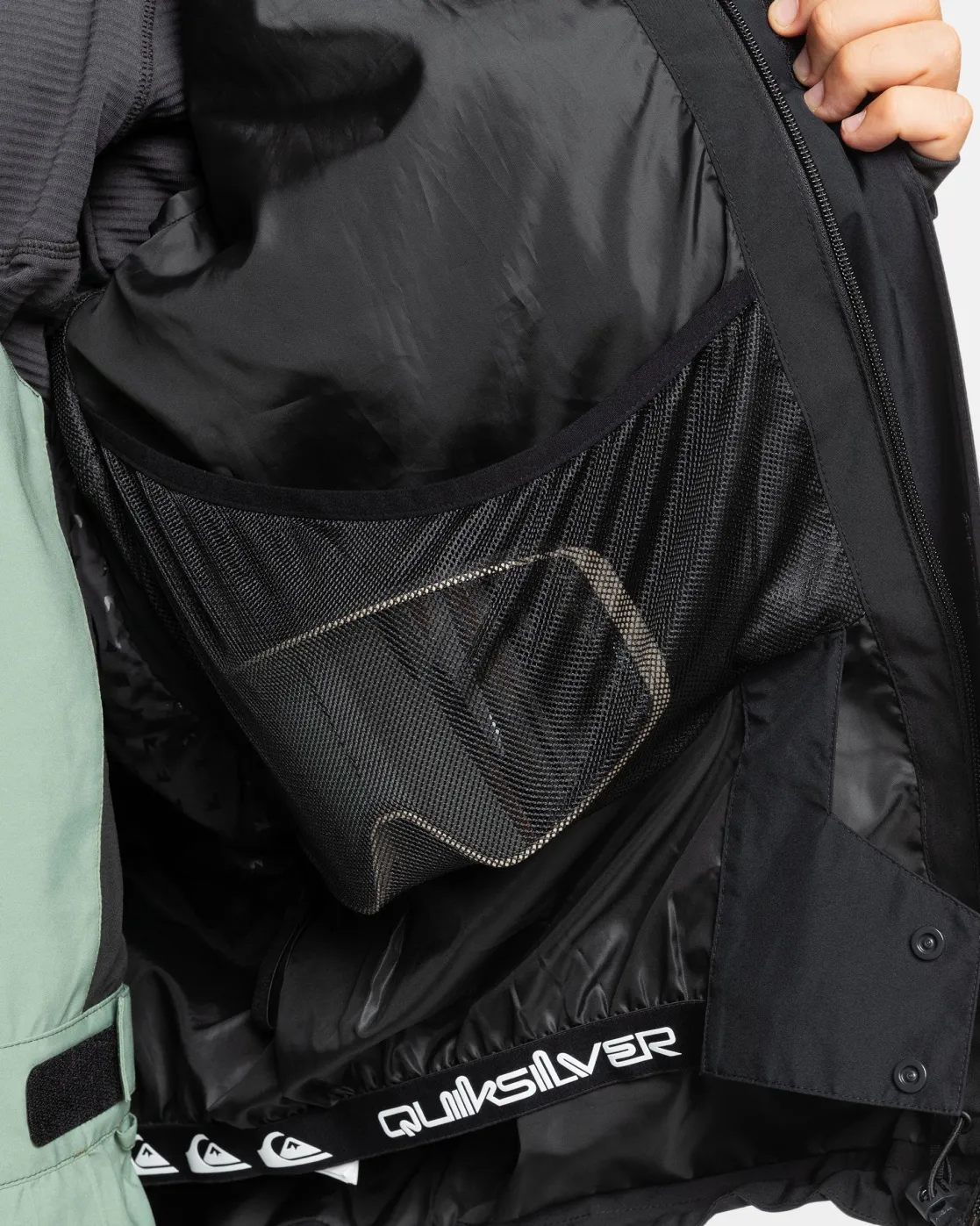 Quiksilver Snow Jackets>Mission Gore-Tex Snow Jacket TRUEBLACK