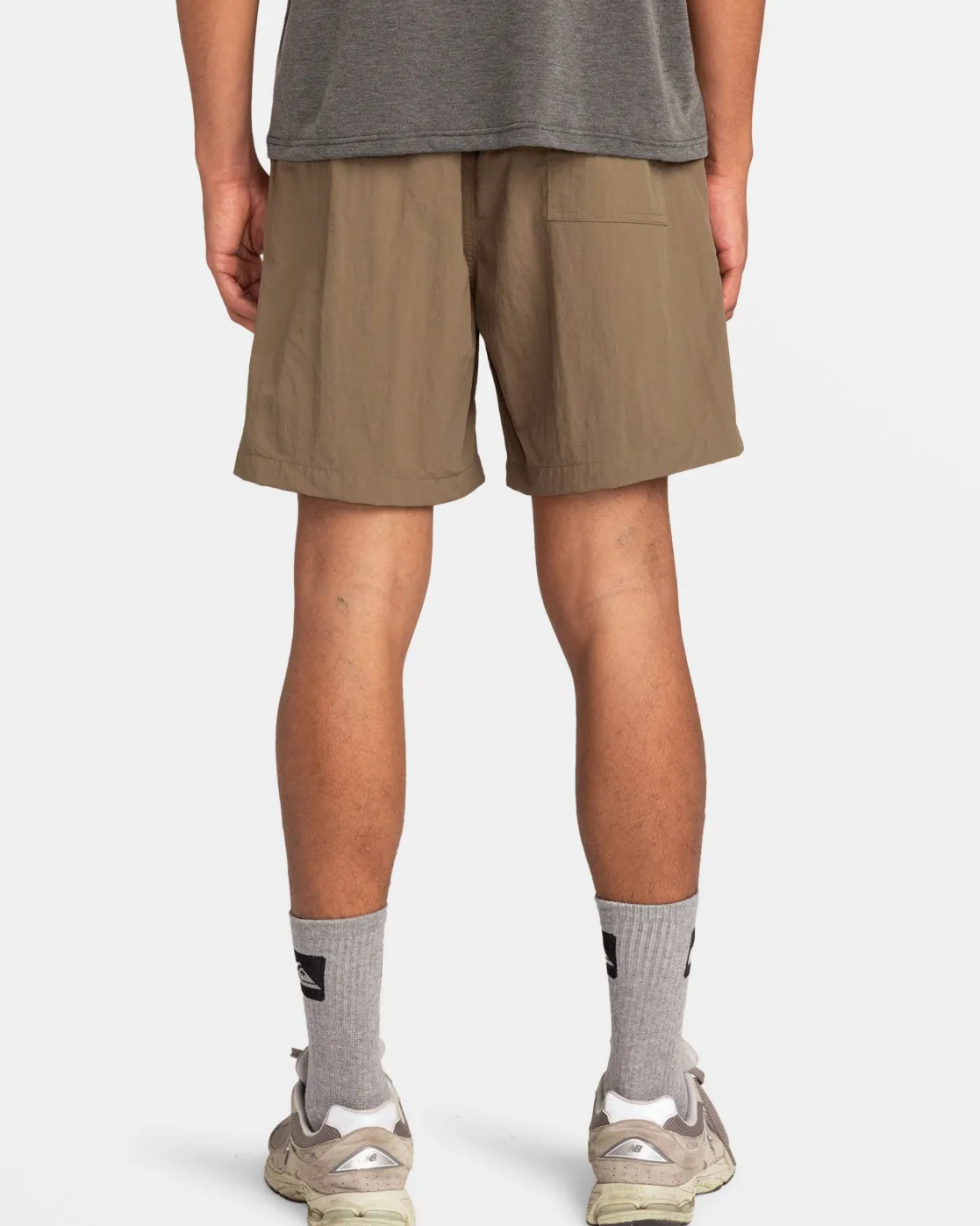 Quiksilver Shorts & Amphibians>Run Ashore 18" Shorts CANTEEN