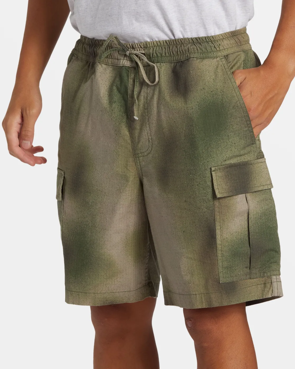 Quiksilver Shorts & Amphibians>Taxer Cargo Shorts - SPRAYCAMOTAXERCARGO