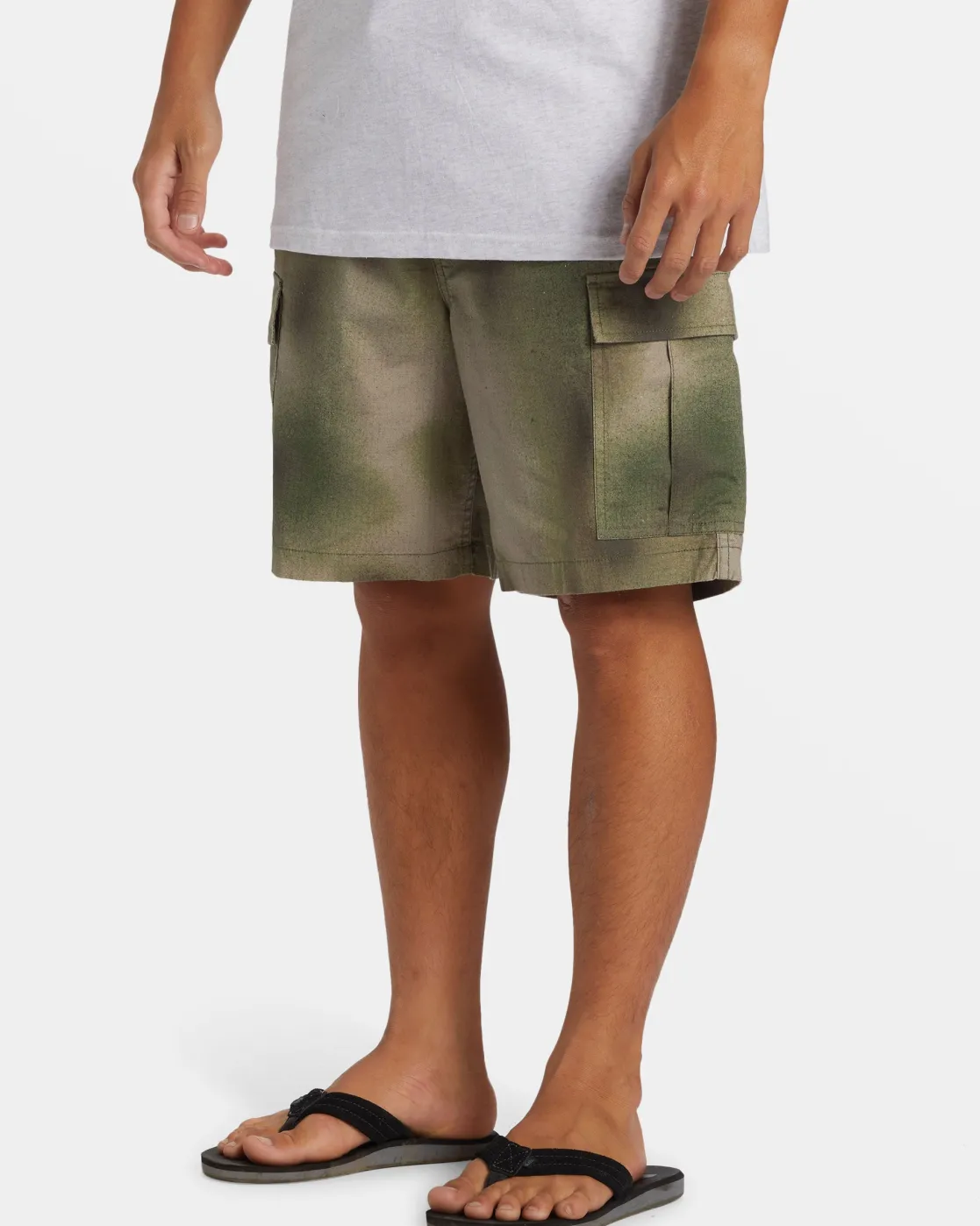 Quiksilver Shorts & Amphibians>Taxer Cargo Shorts - SPRAYCAMOTAXERCARGO