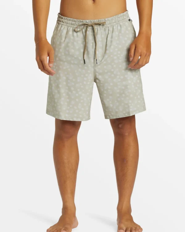 Quiksilver Shorts & Amphibians>Taxer Print Amphibian 18" Hybrid Shorts PLAZATAUPE