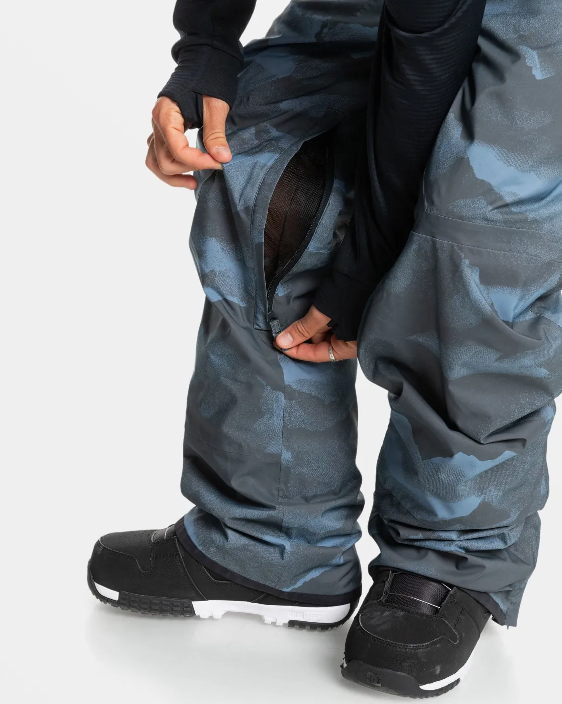 Quiksilver Snow Pants>Utility Bib Snow Pants MOUNTAINSPRAYFLINTSTONE
